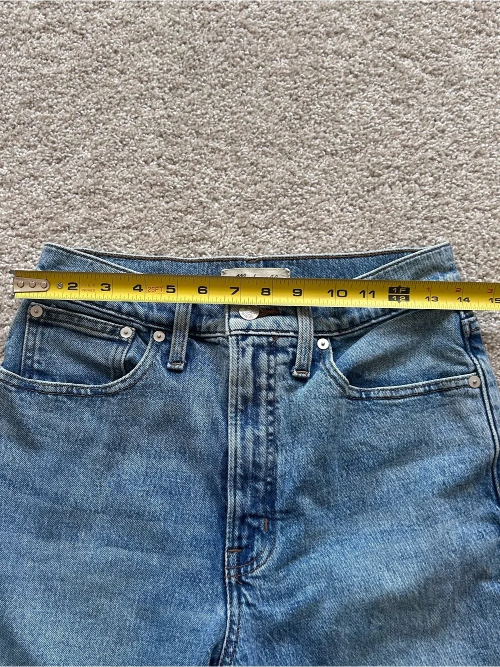 Madewell The Perfect Vintage Straight Jeans 27 Medium Wash Distressed Knee 28.5